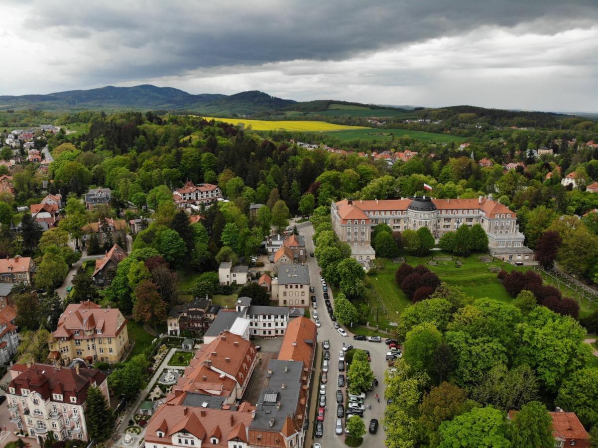 Rezydencja Bohema Szczawno-Zdroj Exteriér fotografie